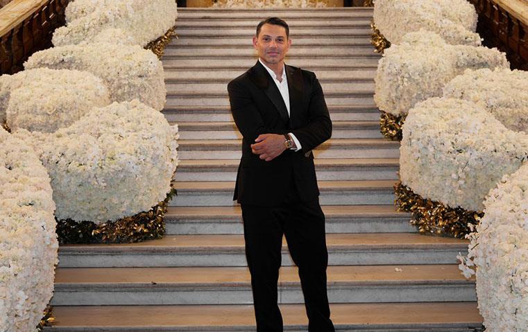 زفاف ملكي في باريس من تصميم اللبناني طوني بريس